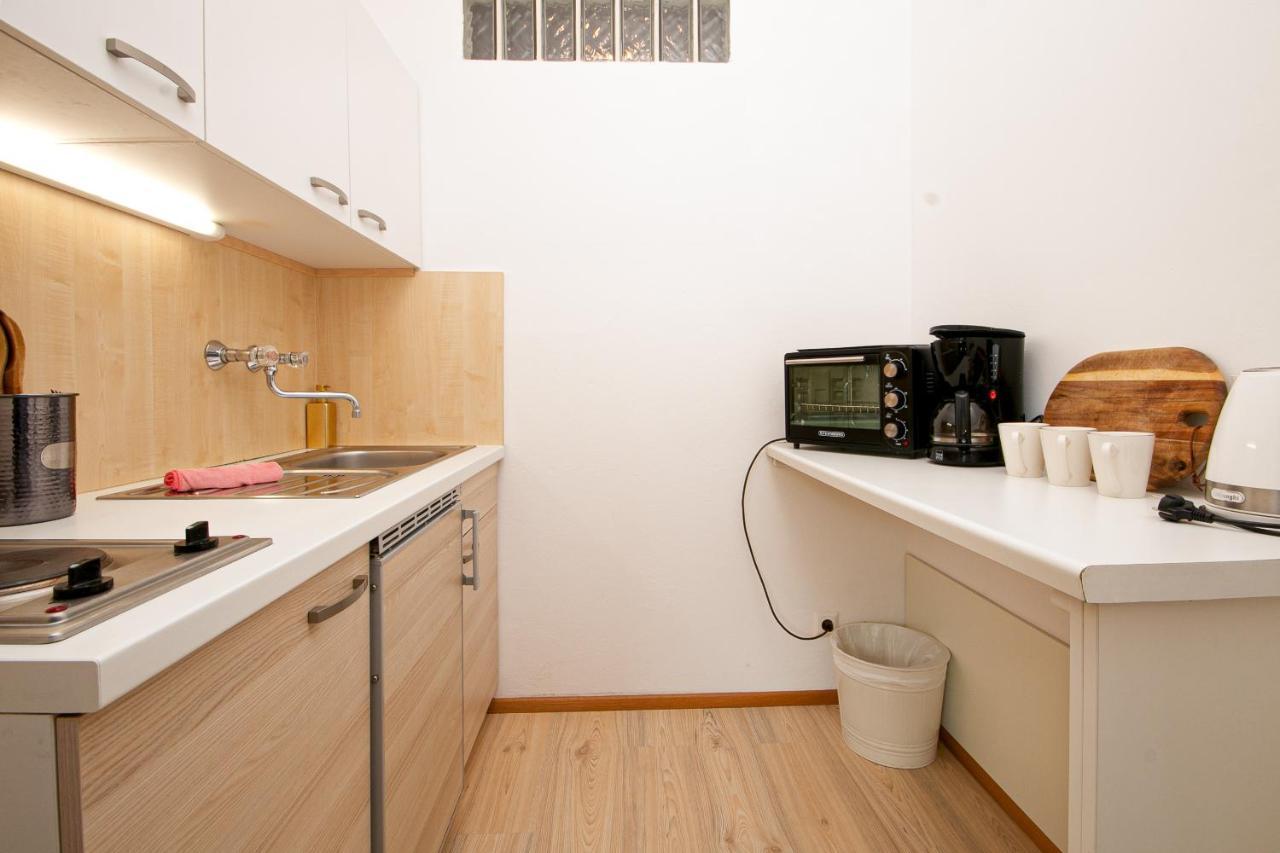Schickes Boutique-Apartment, Zentral In Messe-& Bahnhofsnaehe, Sehr Ruhig & Gratis Parkplatz - Happystay Klagenfurt am Woerthersee Dış mekan fotoğraf